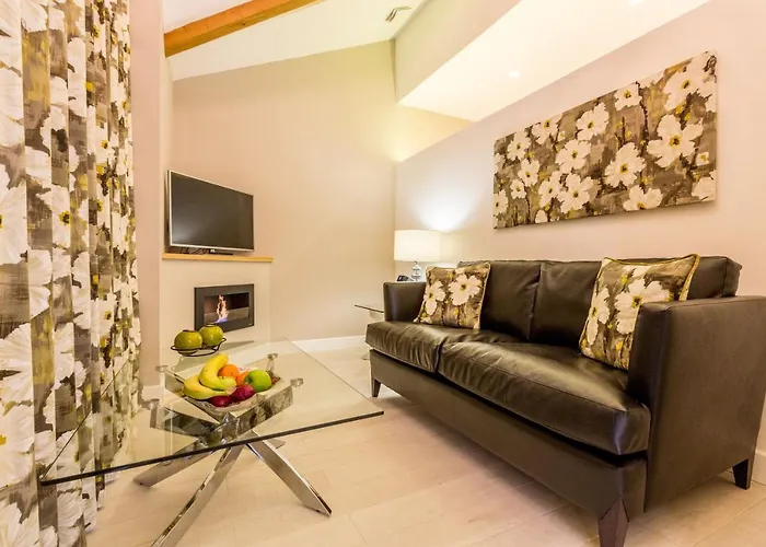 Applegarth Villa Hotel & Restaurant (Adults Only)